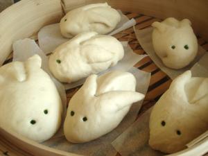 Making bunny bao step 8 Making bunny bao step 8