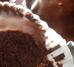 Spiced chocolate cupcakes (2) Spiced chocolate cupcakes (2)