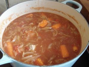 Curry - stewing in the pot Curry - stewing in the pot