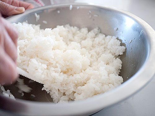 Sushi Rice Recipe – Japanese Cooking 101