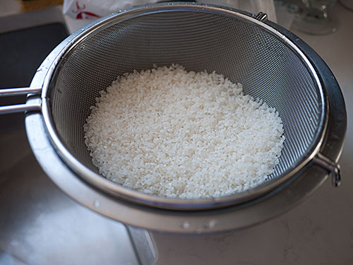 How to Make Japanese Rice: Washing, Cooking & More - JapanLivingGuide.net -  Living Guide in Japan